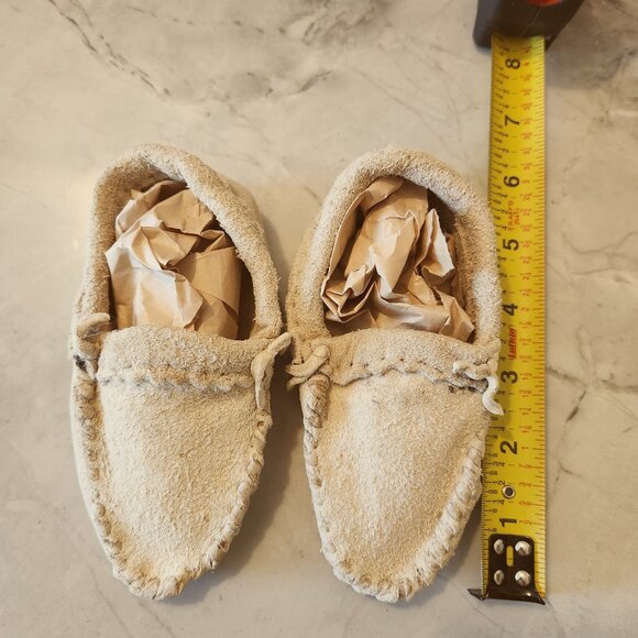 Kids Deerskin Moccasins - Picture 1 of 5